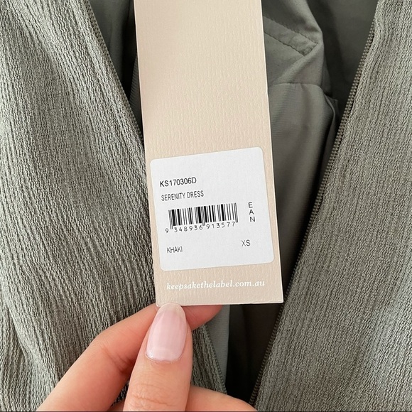 NWT Keepsake Serenity Off Shoulder Midi Dress - Picture 9 of 10